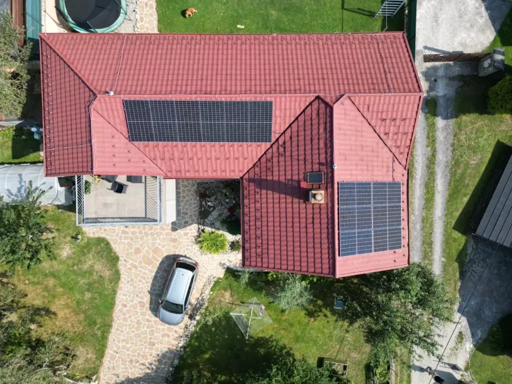 Realizácia fotovoltiky s optimizérmi.