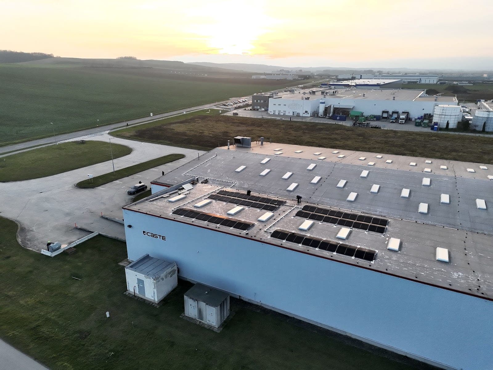 Fotovoltická elektráreň 31,04 kWp na streche – Kechnec (Energovision), záber 1