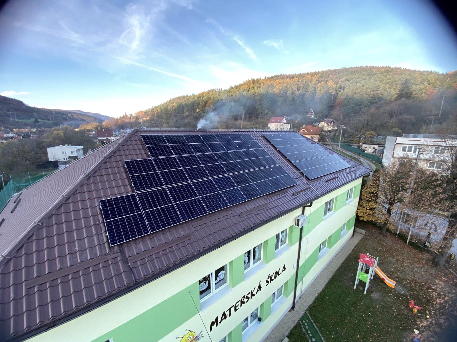 Fotovoltická elektráreň 17,27 kWp na streche – Dolná Breznica (Energovision), záber 1