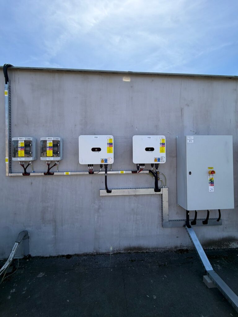 Fotovoltická elektráreň 57,78 kWp na streche – Senica (Energovision), záber 1