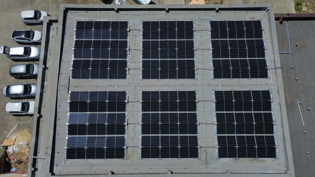Fotovoltická elektráreň 57,78 kWp na streche – Senica (Energovision), záber 4