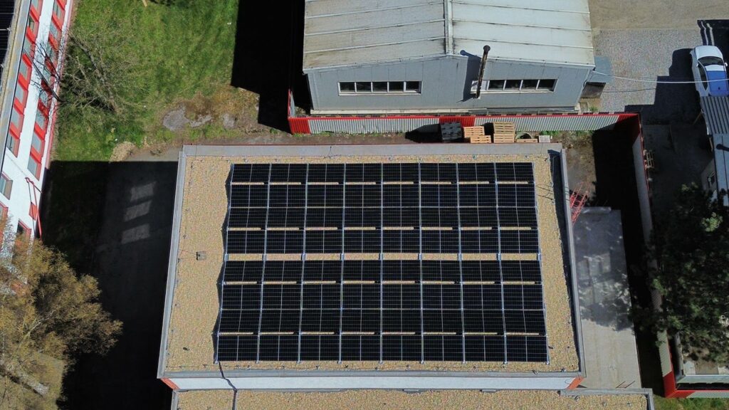 Fotovoltická elektráreň 529,62 kWp na streche – Spišská Nová Ves (Energovision), záber 6