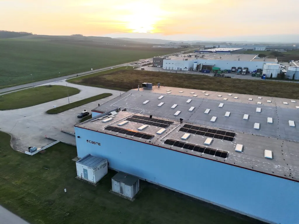 Fotovoltická elektráreň 31,04 kWp na streche – Kechnec (Energovision), záber 1